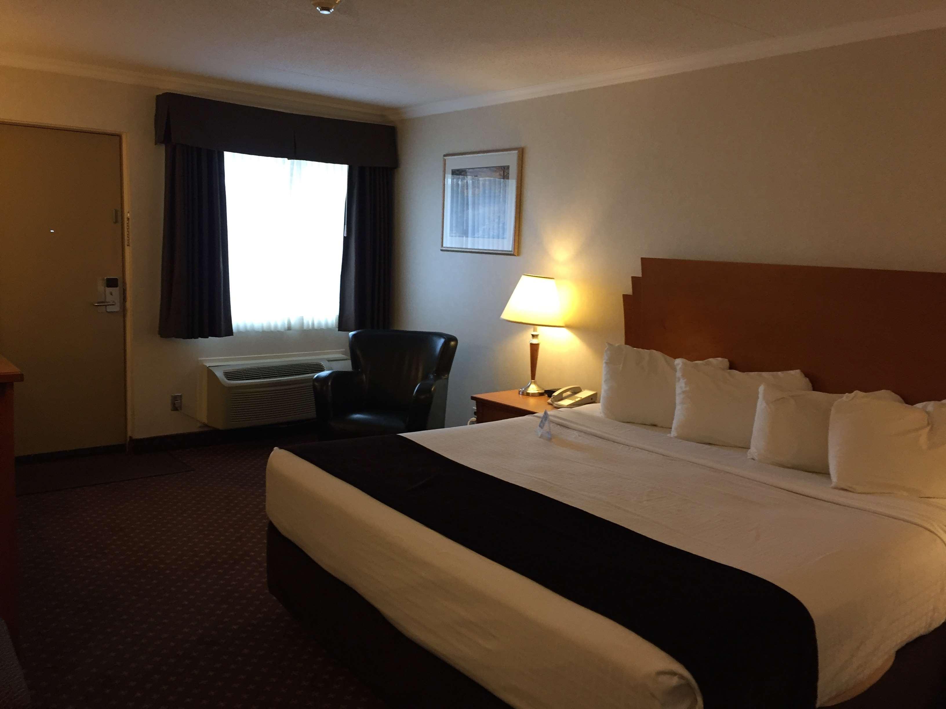 เบสต์ เวสเทิร์น ธันเดอร์ เบย์ ครอสโรด Hotel ธันเดอร์เบย์ ภายนอก รูปภาพ